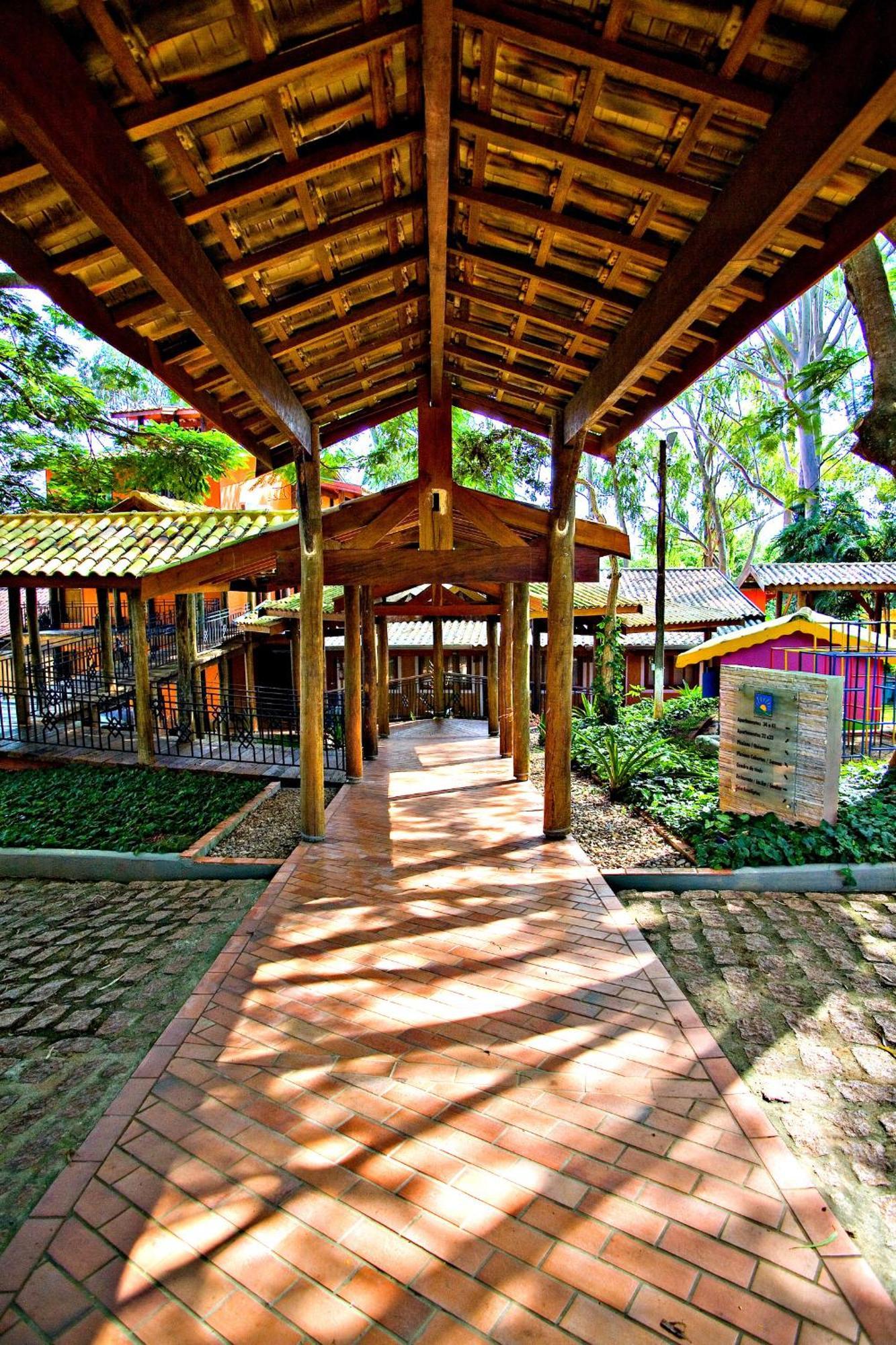 Hotel Fazenda Santa Monica Louveira Exterior foto